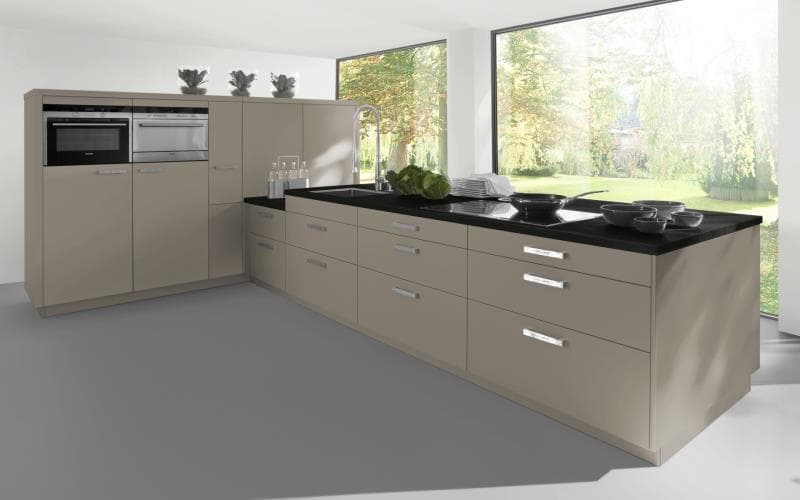 Sorrento Gloss Cashmere Kitchen